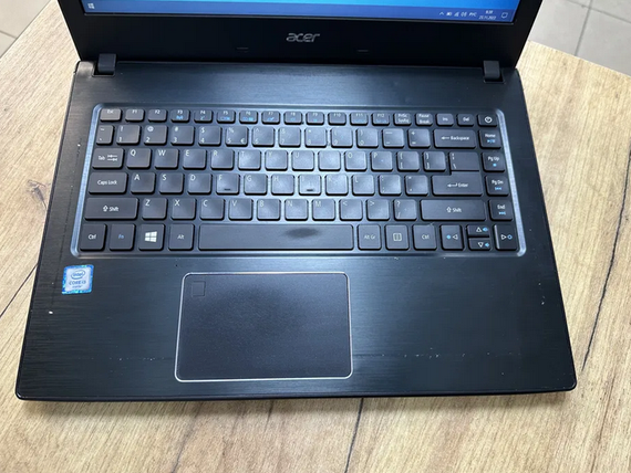Ноутбук Acer Travelpate P249 14" HD intel core i3 6100U/4gb/256Gb SSD Б/У | Зображення 2