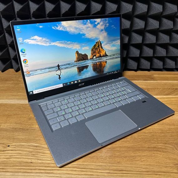 Ультрабук Б-клас Acer Swift 3 SF314-42 / 14" (1920x1080) IPS / AMD Ryzen 3 5300U (4 (8) ядра по 2.6 - 3.8 GHz) / 8 GB DDR4 / 256 GB SSD / AMD Radeon RX Vega 6 Graphics / WebCam б/в | Зображення 2