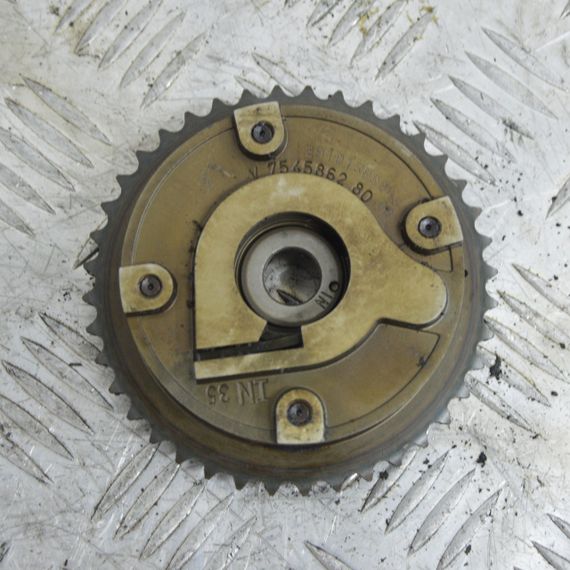 Шестерня впускного розпредвалу 1.4 VTI 16V Peugeot 207 2006-2012 Шестерня розподільчого вала Пежо 207 V754586280 | Зображення 1