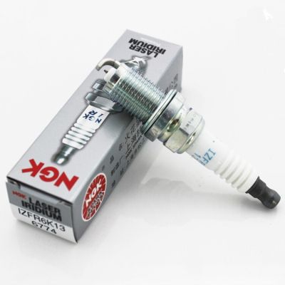 Свеча зажигания NGK 6774 IZFR6K13 | Зображення 1