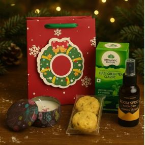 Подарунковий набір  Травʼяний чай 1 шт. + Десерт Соан кейк 1 уп. + Міні аромасвічка 1 шт. + Спрей для приміщень №2 ZEN Gifts