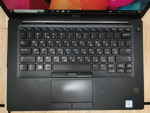 Ноутбук Б-класс Dell Latitude 7490 / 14" (1920x1080) IPS / Intel Core i5-7300U (2 (4) ядра по 2.6 - 3.5 GHz) / 8 GB DDR4 / 240 GB SSD M.2 / Intel HD Graphics 620 / WebCam / Fingerprint / HDMI б/у | Зображення 3