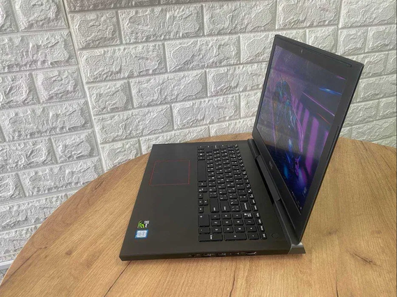 Ноутбук Dell Inspiron 7577 15.6 FHD/IPS/i7 7700HQ/16/SSD256Gb/GTX1060MaxQ-6Gb | Зображення 2