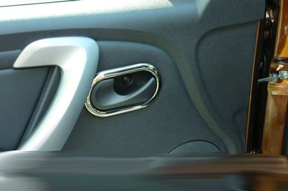 Накладки на внутренние ручки Carmos (4 шт., нерж.) для Renault Duster 2008-2017 гг | Зображення 3