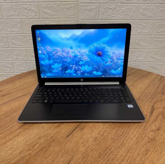 Ноутбук Сенсорний HP 15-da0002dx HD i5 8250U 8Gb SSD 256Gb Б/В