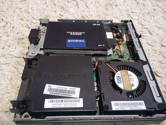 Неттоп Lenovo ThinkCentre M92p Tiny USFF / Intel Core i5-3470T (2 (4) ядра по 2.9 - 3.6 GHz) / 4 GB DDR3 / 128 GB SSD / Intel HD Graphics 2500 б/в | Зображення 5