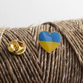 Значок патріотичний Dobroznak Серце України 15х15 мм (5269)