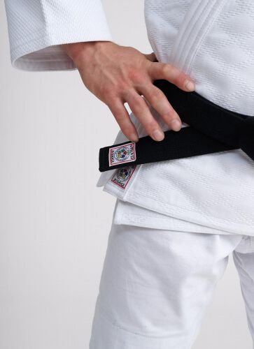 Біле ліцензійне кімоно для дзюдо IPPON GEAR LEGEND 2, IJF (approved 2023) Women (для жінок), 180см | Зображення 5