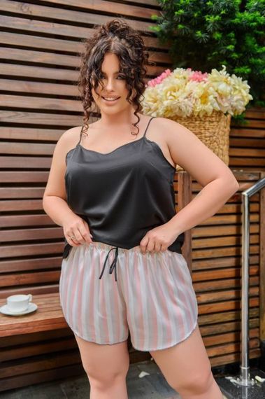 Чорна шовкова піжама  з рожевими шортами PLUS SIZE | Зображення 2
