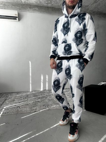 Спортивний костюм