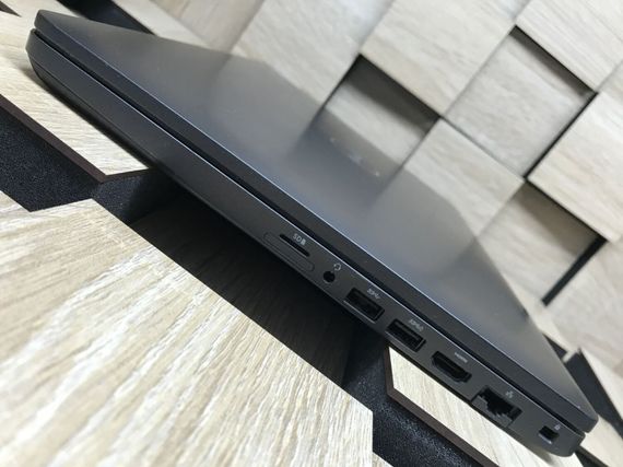 Ноутбук Dell Precision 3540 / 15.6" (1366x768) TN / Intel Core i5-8365U (4 (8) ядра по 1.6 - 4.1 GHz) / 8 GB DDR4 / 240 GB SSD M.2 / Intel UHD Graphics 620 / WebCam / Fingerprint / HDMI / Windows 10 б/у | Зображення 5