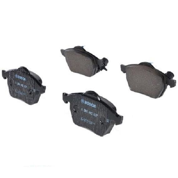 Тормозные колодки Bosch дисковые передние AUDI A6 -00 0986460937