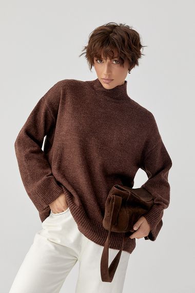 Теплий жіночий светр із широкими рукавами - коричневий цвет, ONE SIZE (є розміри) | Зображення 4