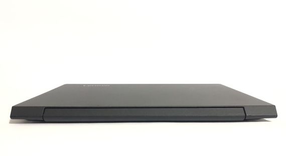 Ноутбук Lenovo IdeaPad V110-15IAP / 15.6" (1366x768) TN / Intel Celeron N3350 (2 (4) ядра по 1.1 - 2.4 GHz) / 4 GB DDR3 / 128 GB SSD / Intel HD Graphics 500 / WebCam / DVD-ROM б/у | Зображення 2