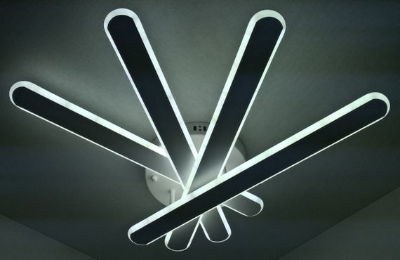 Люстра світлодіодна стельова LED світильник для квартири на стелю лед 25331 Білий 12х51х60 см.