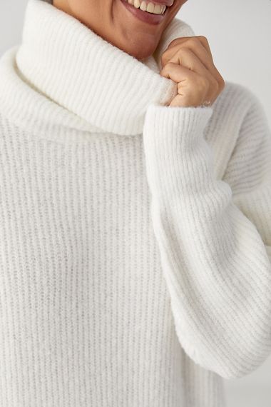 Жіноча в'язана туніка з високою горловиною - молочний цвет, ONE SIZE (є розміри) | Зображення 3