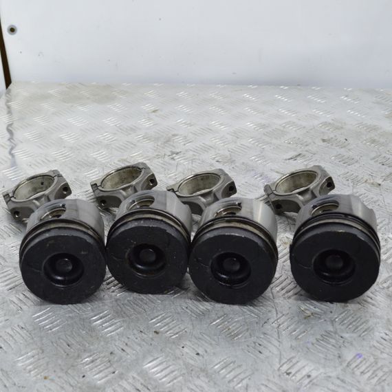 Шатун 2.2 DCI (G9T) Renault Laguna Espace IV Master поршень Рено Мастер Лагуна Еспейс | Зображення 1