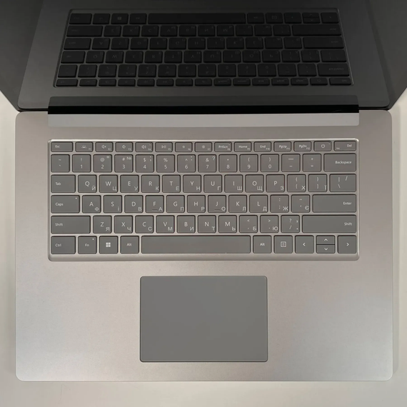 Ультрабук Б-клас Microsoft Surface Laptop 4 / 15" (2496x1664) IPS / Intel Core i7-1185G7 (4 (8) ядра по 3.0 - 4.8 GHz) / 16 GB DDR4 / 256 GB SSD / Intel Iris Xe Graphics / WebCam / USB Type-C б/в + Подарунок Бездротова миша / USB | Зображення 2