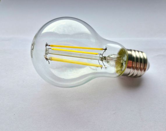 Светодиодная лампа LED E27 8W NW A60-F COG DIM