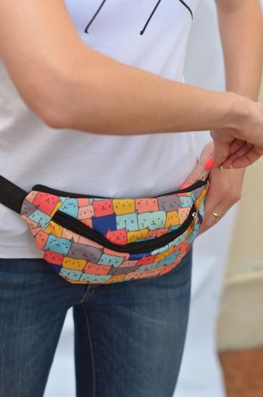 Сумка поясная бананка 4Profi Мини с принтом Веселые котята с двумя отделениями 19993 | Зображення 2