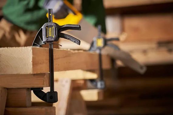 Струбцина FatMax XL триггерная с максимальным усилием сжатия 270 кг STANLEY FMHT0-83242 | Зображення 2