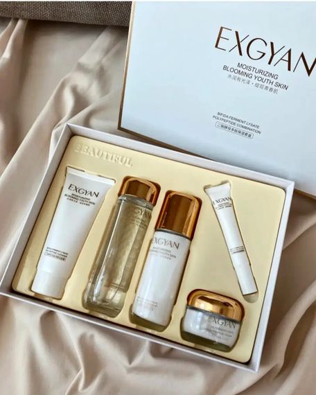 Набір косметики для догляду за шкірою обличчя з біфідо ферментами та поліпептидами Exgyan | Зображення 1