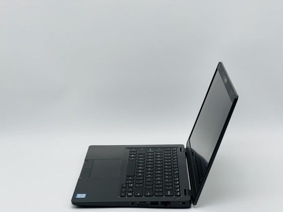 Ноутбук Dell Latitude 5300 / 13.3" (1920x1080) IPS / Intel Core i5-8365U (4 (8) ядра по 1.6 - 4.1 GHz) / 8 GB DDR4 / 240 GB SSD / UHD Graphics / WebCam б/в | Зображення 3