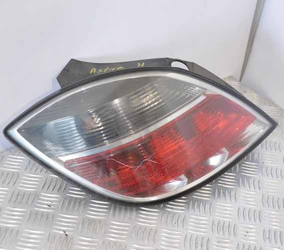 Ліхтар задній лівий Opel Astra H 2004-2010 5-дверний хетчбек Фара стоп задня ліва Опель Астра Н 13222324 | Зображення 1