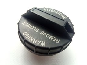 Кришка бензобака Hyundai/KIA, MOBIS (31010j9000) (31010-j9000)