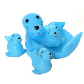 Игрушка для купания пищалка 522-3-4 в сетке Тюлень