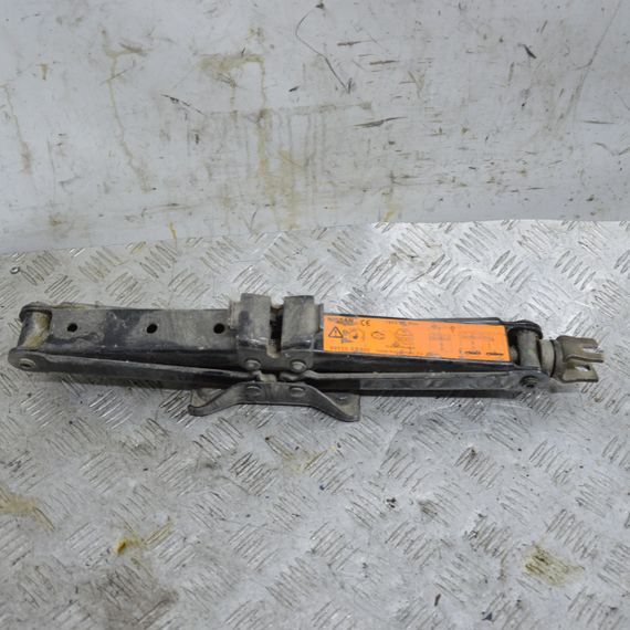 Домкрат Nissan Navara D40 Pathfinder R51 2004-2014 Домкрат Ніссан Навара д40 Патфайндер р51 99550EB300