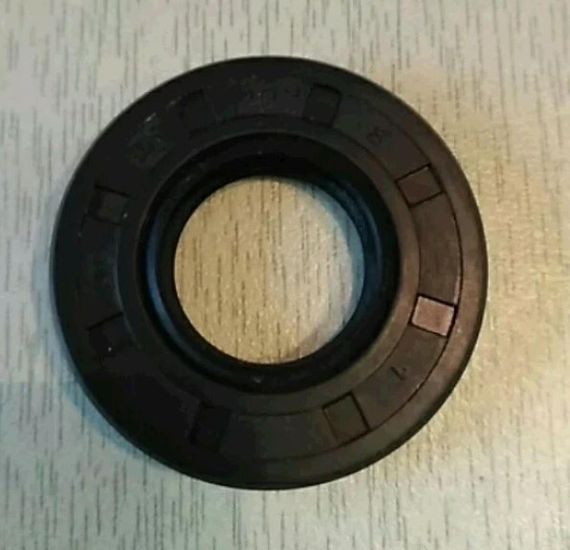 Сальник   коробки передач м/б 180N/195N (9Hp) (20*40*8)