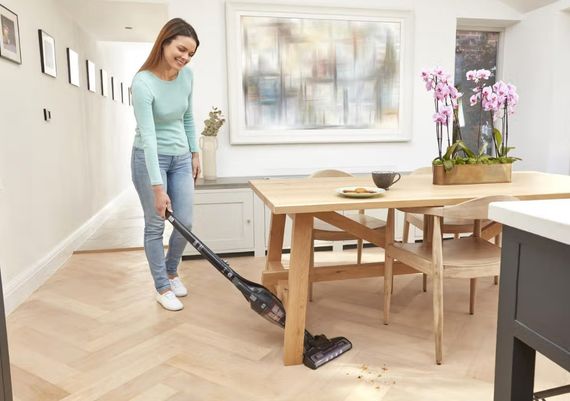 Пылесос аккумуляторный Black&amp;Decker SVB620JW | Зображення 6