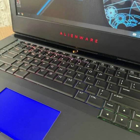 Ноутбук Dell Alienware 15 R3 i5 6300HQ 16Gb SSD 128Gb + HDD 1Tb GTX 1060 Б/В | Зображення 6