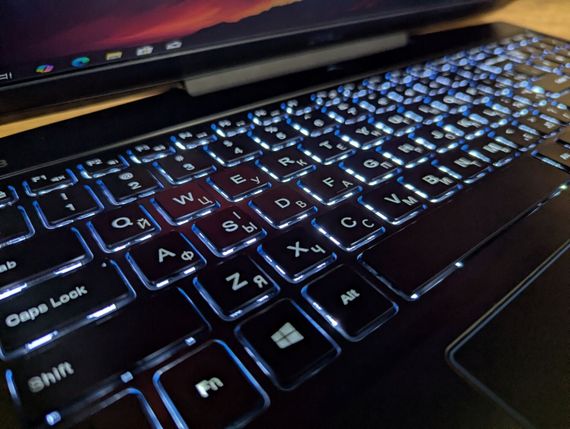 Ігровий ноутбук Dell G3 3500 / 15.6" (1920x1080) IPS / Intel Core i7-10750H (6 (12) ядер по 2.6 - 5.0 GHz) / 16 GB DDR4 / 256 GB SSD + 256 GB SSD / nVidia GeForce GTX 1660 Ti, 6 GB GDDR6, 192-bit / WebCam / Windows 10 б/в + Подарунок Бездротова миша / USB | Зображення 5