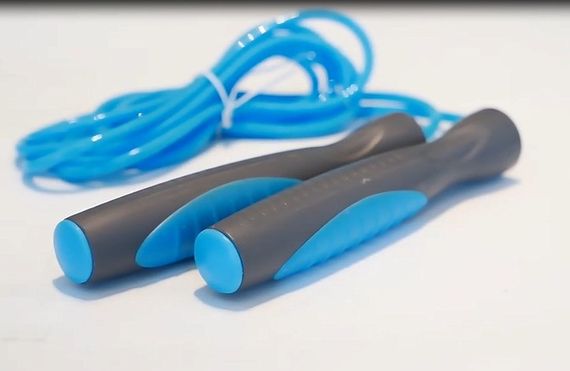 Скакалка PowerPlay 4204 Classic Jump Rope Блакитна (2,7m.) | Зображення 5