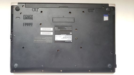 Ультрабук Б-клас Toshiba Dynabook Tecra A50-J / 15.6" (1920x1080) IPS Touch / Intel Core i7-1165G7 (4 (8) ядер по 4.7 GHz) / 8 GB DDR4 / 512 GB SSD / Intel Iris Xe Graphics / WebCam б/в | Зображення 6