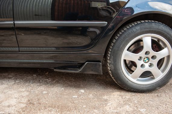 Универсальные накладки на боковые пороги Flap Тип-D (2 шт, черный глянец, ABS-пластик) | Зображення 3