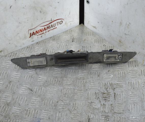 Накладка кришки багажника Audi A4 B6 2000-2006 Планка підсвічування номера Ауді а4 б6 8E0827