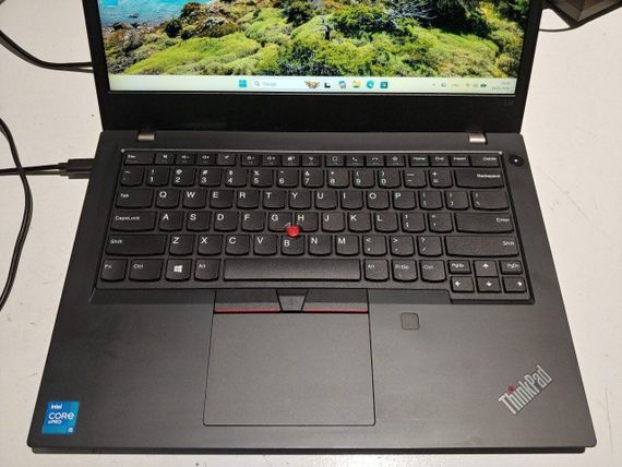Ультрабук Б-клас Lenovo ThinkPad L14 Gen 2 / 14" (1920x1080) IPS / Intel Core i5-1145G7 (4 (8) ядра по 2.6 - 4.4 GHz) / 16 GB DDR4 / 500 GB SSD / Intel Iris Xe Graphics / WebCam / Windows 11 б/в | Зображення 8