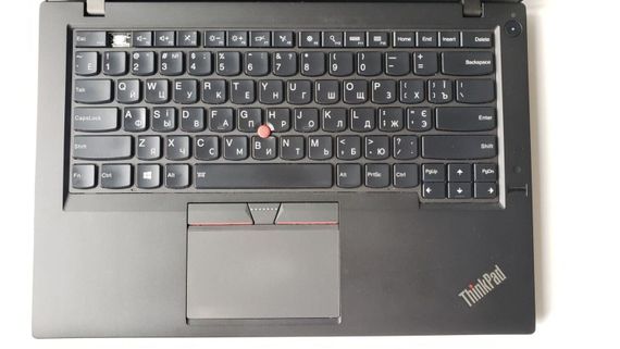 Ультрабук Б-класс Lenovo Thinkpad T450s / 14" (1920x1080) IPS Touch / Intel Core i5-5300U (2 (4) ядра по 2.3 - 2.9 GHz) / 8 GB DDR3 / 256 GB SSD / Intel HD Graphics 5500 / WebCam / Два АКБ б/у | Зображення 3