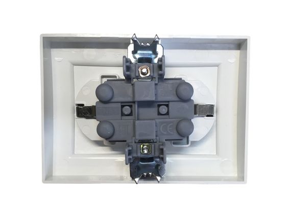 Розетка внутренней установки 2-я з/к белая IP20 Malta Ny95000967 | Зображення 2