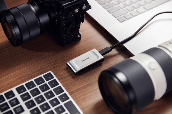 Накопитель SSD USB 3.2 500GB Kingston (SXS2000/500G) (SXS2000/500G) | Зображення 8