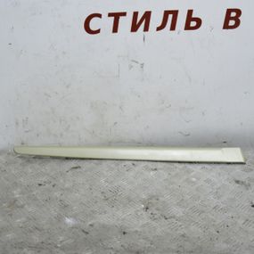 Молдинг задніх правих дверей Renault Laguna II 2000-2007 Накладка дверей задня права Рено Лагуна 2 8200036023