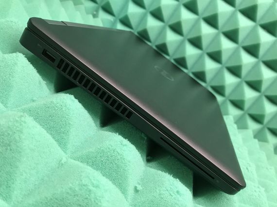 Ноутбук Б-класс Dell Latitude E5470 / 14" IPS Touch / Intel Core i5-6300U (2(4) ядра по 2.4-3 GHz) / 8GB DDR4 / 240GB SSD M.2 / HD Graphics 520 / WebCam / HDMI / Win 10 б/у | Зображення 6