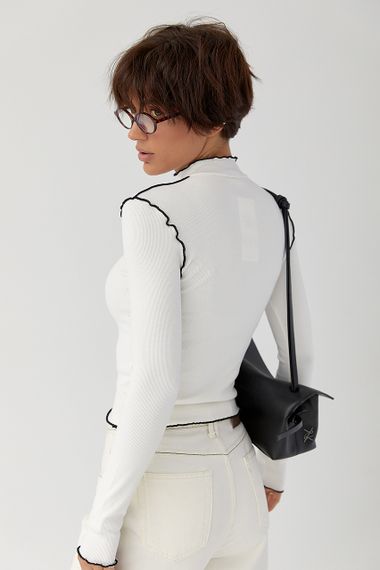 Лонгслів у рубчик з контрастними швами назовні - молочний цвет, M (є розміри) | Зображення 1