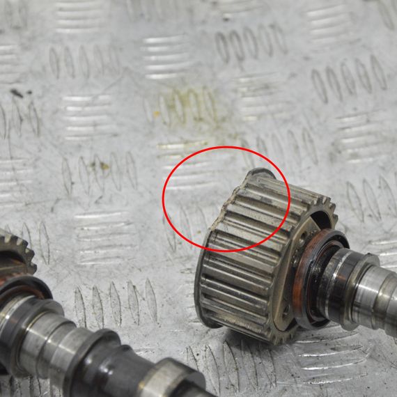 Розподільчий вал 2.2 / 2.5 DCI Renault Espace IV 2002-2006 Розподільчий вал Рено Еспейс 4 | Зображення 3