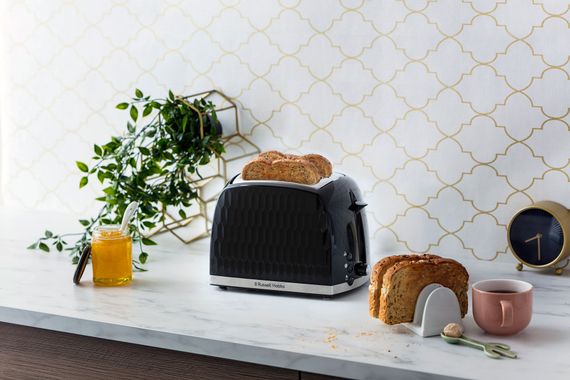 Тостер Russell Hobbs 26061-56 Honeycomb Black, 850 Вт, 2 слота, 6 настр. степени поджарки, черный (26061-56) | Зображення 2