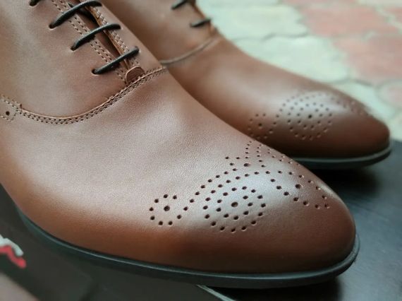 Стильні та зручні туфлі броги рудого кольору Ikos 43 розмір | Зображення 2