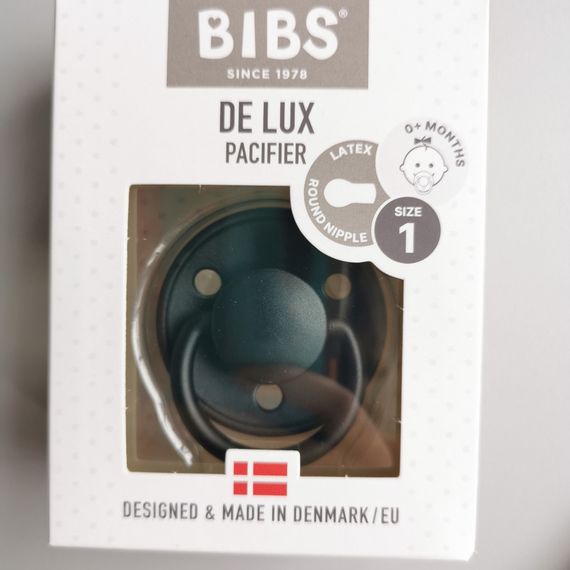 Соска Bibs De Lux round 0-6 міс Latex Black